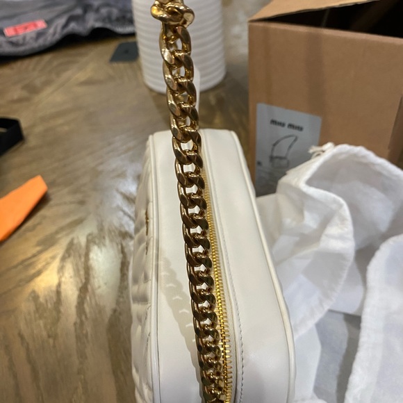 Miu Miu crossbody handbag with dust bag - Picture 4 of 9